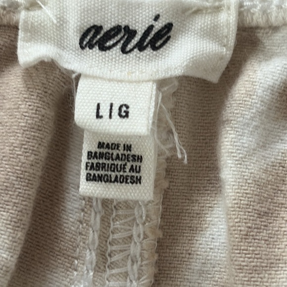 Aerie Denim Shorts Tie Dye Distressed Raw Hem White Tan Size L - Picture 4 of 9